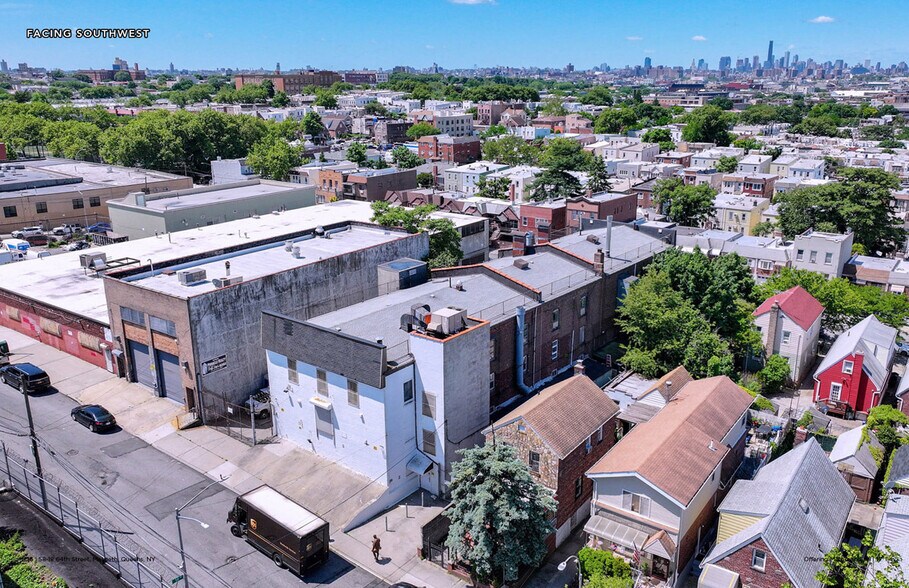 More Photos Of 58-18 64th St, Maspeth Manufacturing For Sale