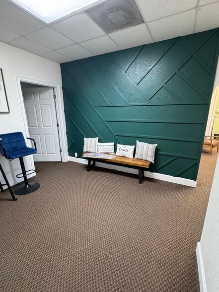 More Photos Of 412-414 Madrid Blvd, Punta Gorda Office For Lease