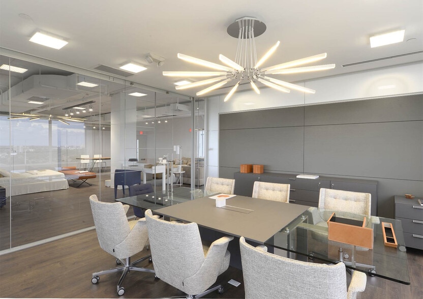 More Photos Of 4770 Biscayne Blvd, Miami Office For Sale