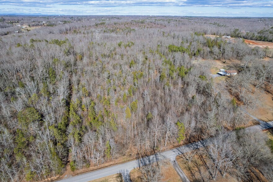 More Photos Of 201 Woodside, Simpsonville Land For Sale