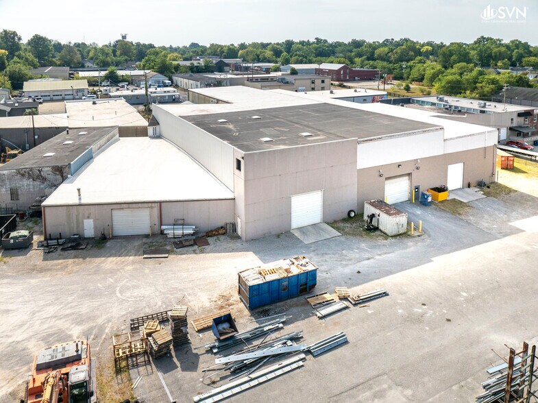 More Photos Of 1101-1115 Delaware Ave, Lexington Warehouse For Lease