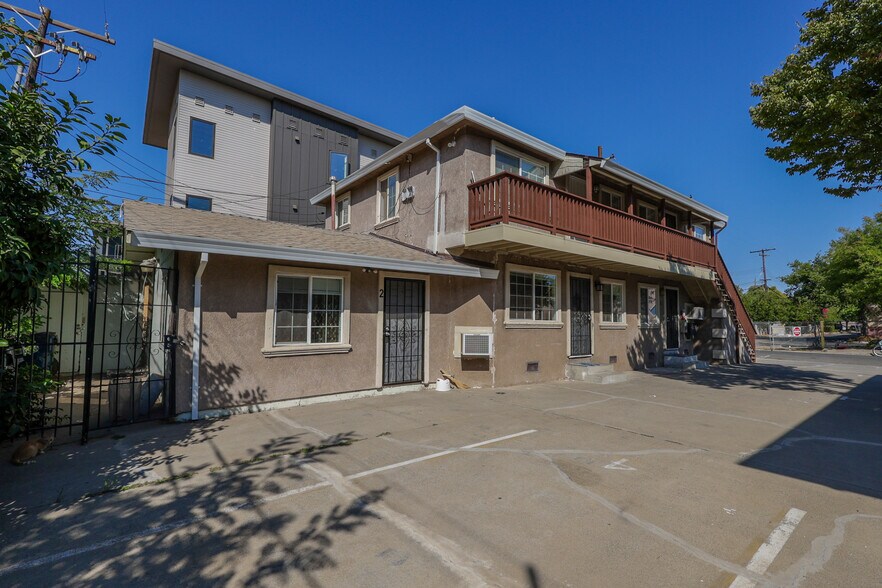 More Photos Of 5352 Young St, Sacramento Apartments For Sale