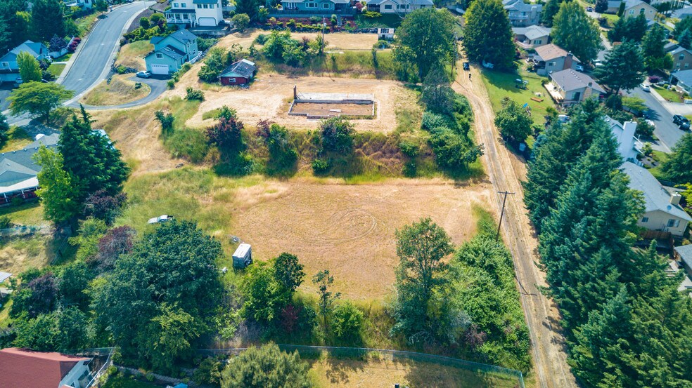 Primary Photo Of 2240 NW Merle Ave, Roseburg Land For Sale