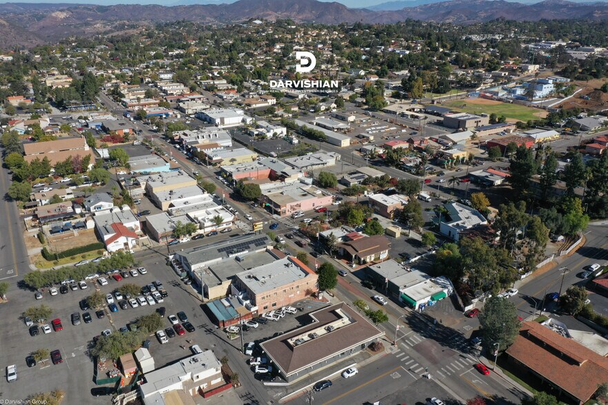 More Photos Of 125 S Main Ave, Fallbrook Storefront Retail Office For Sale