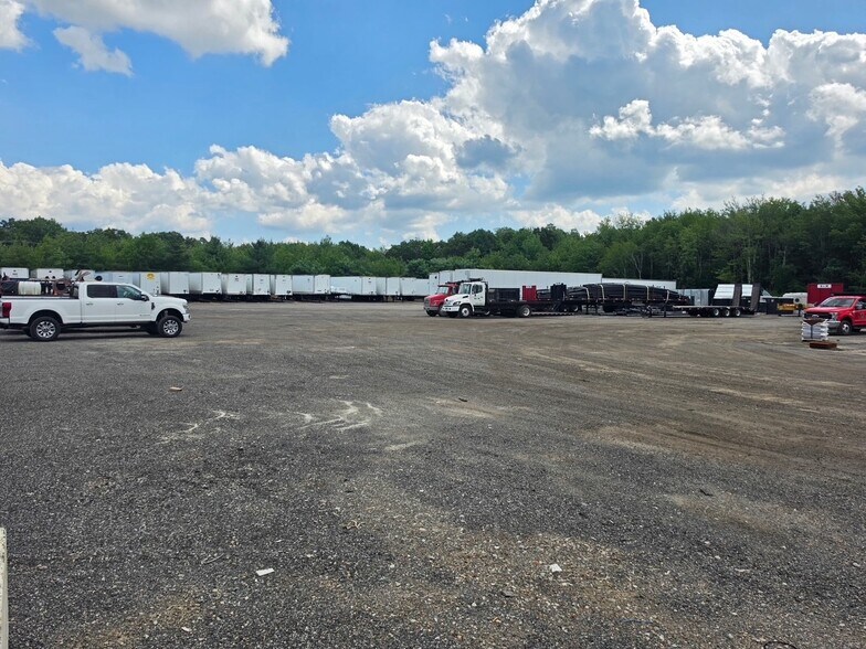 More Photos Of 944 Adams St, Abington Land For Lease