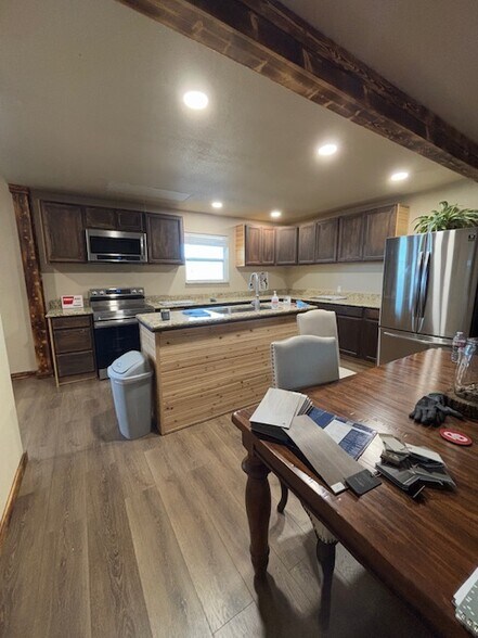 More Photos Of 4077 Seaborn Rd, Ponder Research And Development For Lease