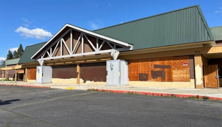 Primary Photo Of 2800 Sisk Rd, Modesto Storefront For Lease