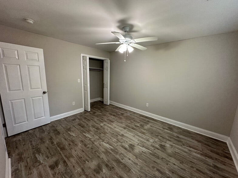 More Photos Of 2331 Peachwood Cir NE, Atlanta Apartments For Sale