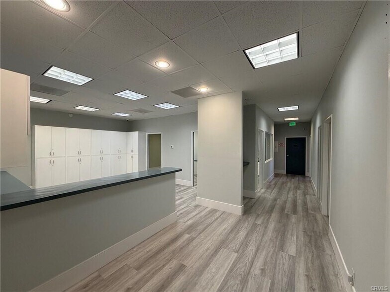 More Photos Of 18387 US Highway 18, Apple Valley Storefront Retail Office For Sale
