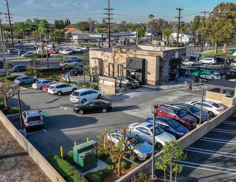 More Photos Of 2701 N Grand Ave, Santa Ana Storefront For Sale