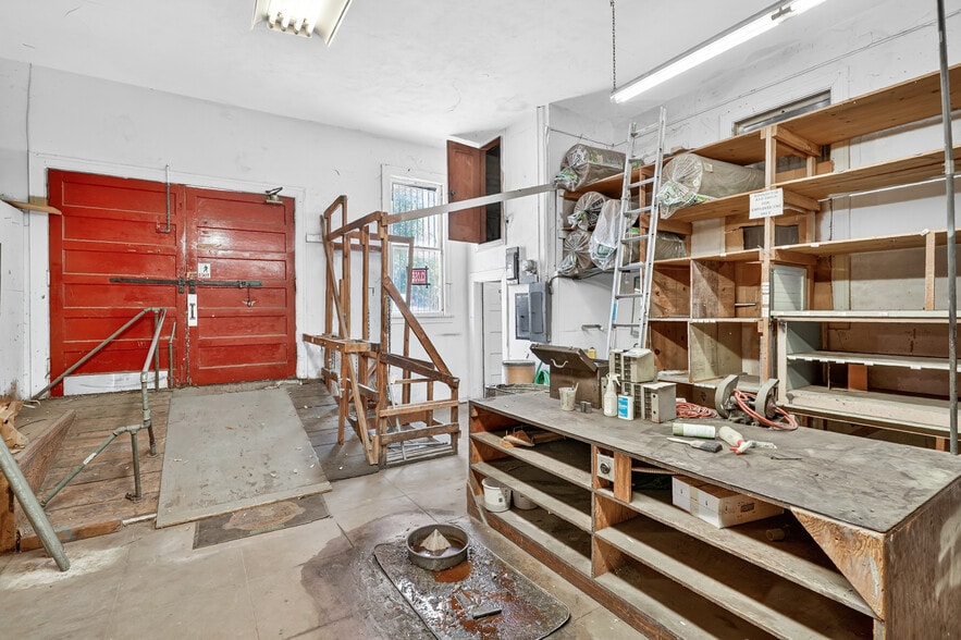 More Photos Of 360-362 Central Ave, Fillmore Storefront For Sale