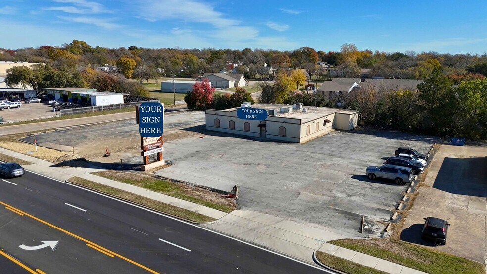 More Photos Of 4201 Benbrook Hwy, Fort Worth Sports And Entertainment For Lease