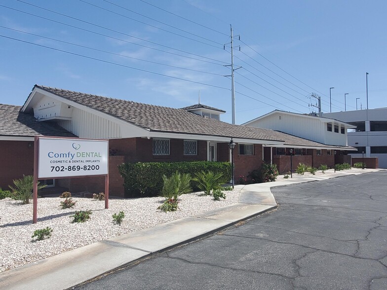 Primary Photo Of 801-807 S 7th St, Las Vegas Medical For Lease