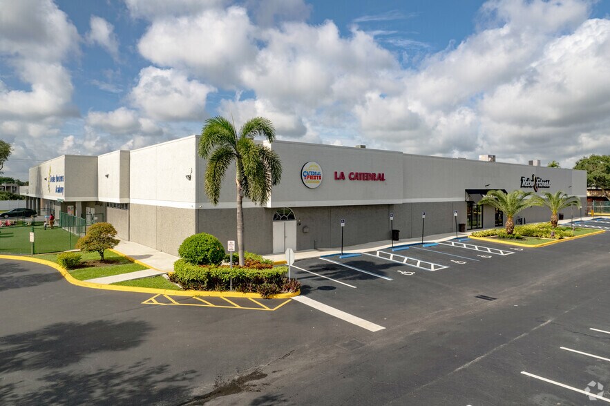 Primary Photo Of 5880 W Oakland Park Blvd, Lauderhill Unknown For Lease