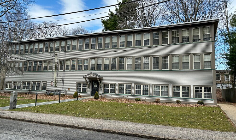 More Photos Of 13 Water St, Holliston Office For Lease