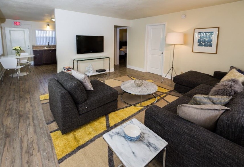 More Photos Of 2615 Lake Dr, West Palm Beach Rehabilitation Center For Sale