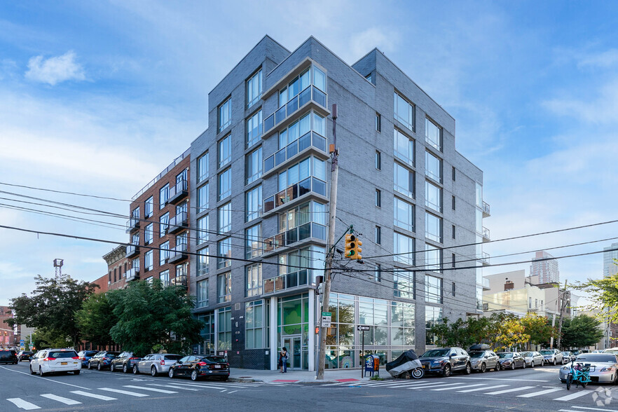 Primary Photo Of 47-28 11th St, Long Island City Apartments For Sale