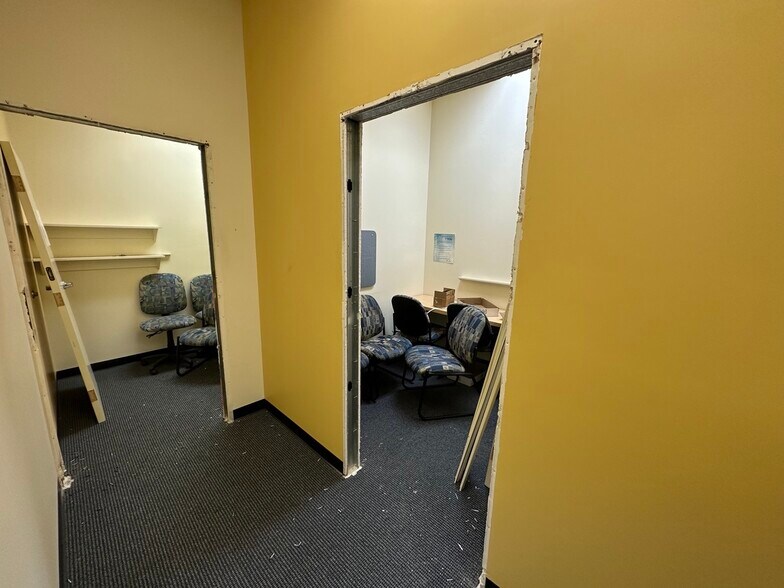 More Photos Of 1318-1332 Wilshire Blvd, Santa Monica Storefront For Lease