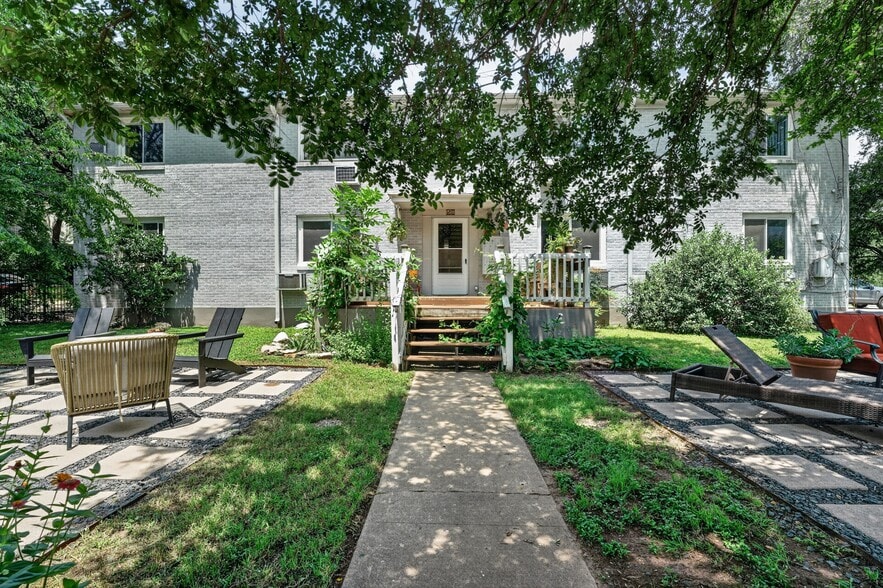 More Photos Of 1518 Parkway, Austin Multifamily For Sale