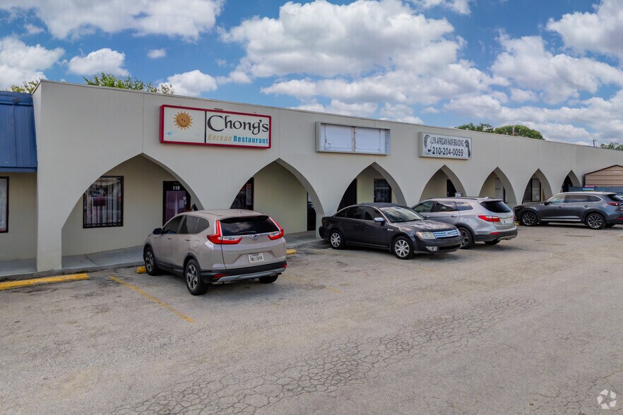 More Photos Of 8117-8165 Latigo Plz, San Antonio Unknown For Lease