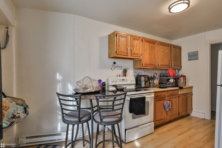 More Photos Of 1037 W Turner St, Allentown Multifamily For Sale