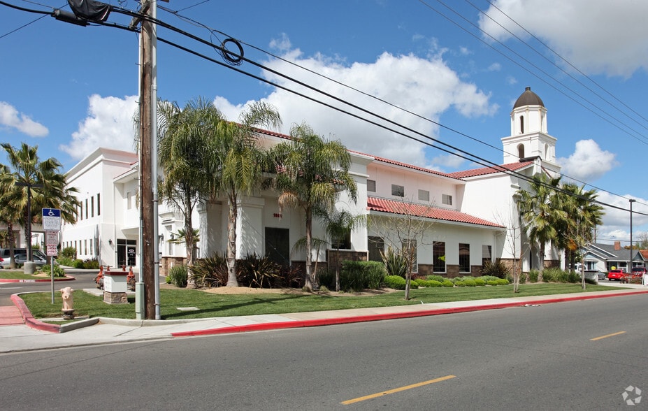 More Photos Of 1801 Colorado Ave, Turlock Medical For Lease