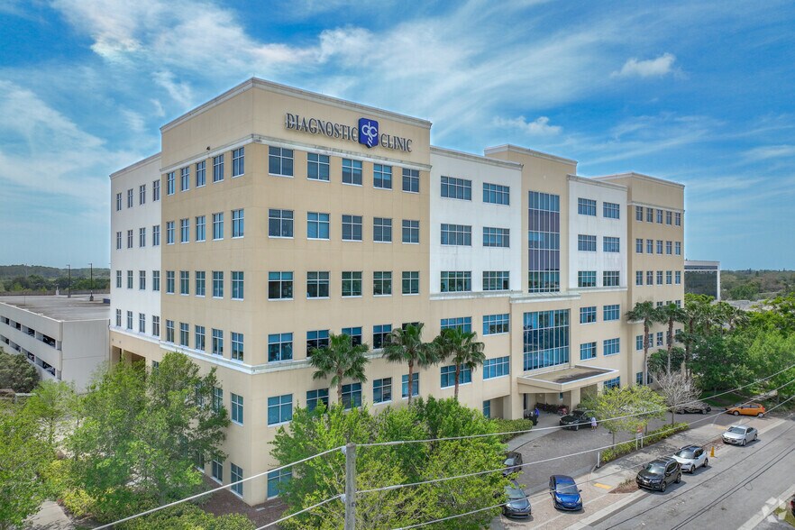 More Photos Of 1301 2nd Ave SW, Largo Medical For Lease