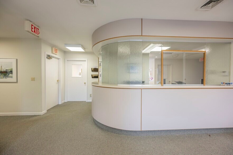 More Photos Of 11 Woodland Rd, Madison Medical For Sale