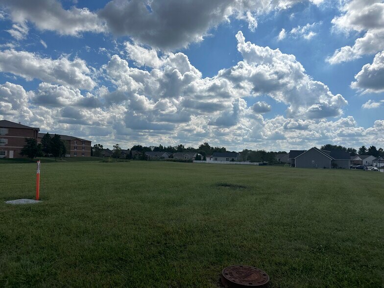 More Photos Of Route 162 & Vadalabene Dr, Maryville Land For Sale