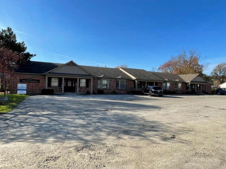 More Photos Of 23409-23411 Jefferson Ave, Saint Clair Shores Office For Sale