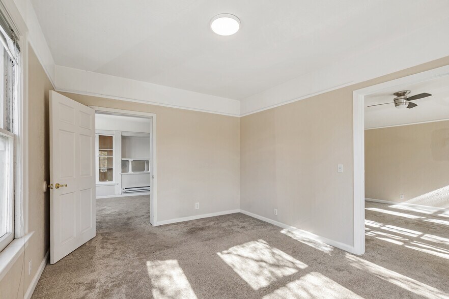 More Photos Of 270 E Saint John St, San Jose Apartments For Sale