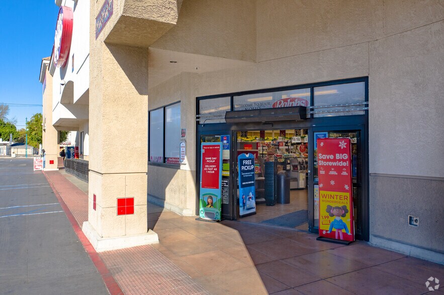 More Photos Of 5160 Vineland Ave, North Hollywood Unknown For Lease