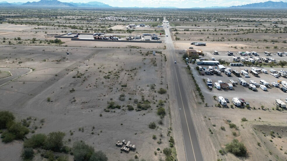 More Photos Of 391 N Riggles Ave, Quartzsite Land For Sale