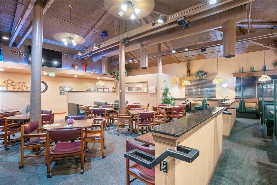 More Photos Of 12555 W Bell Rd, Surprise Restaurant For Sale