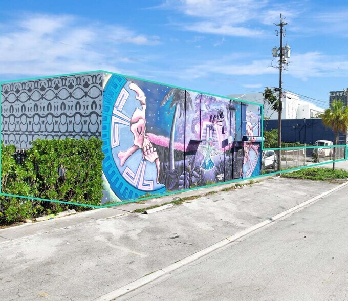 More Photos Of 523-529 NW 28th St, Miami Loft Creative Space For Sale