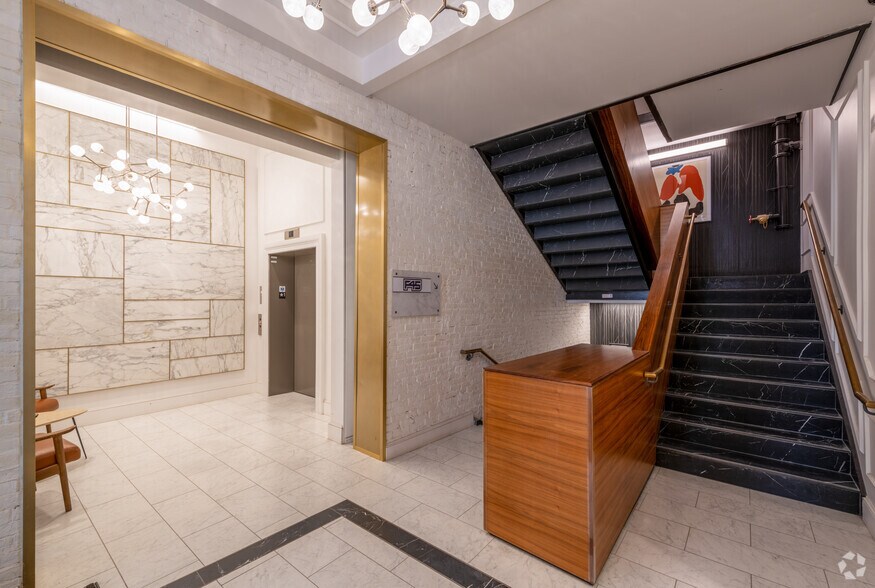 More Photos Of 18-24 Brattle St, Cambridge Office For Lease