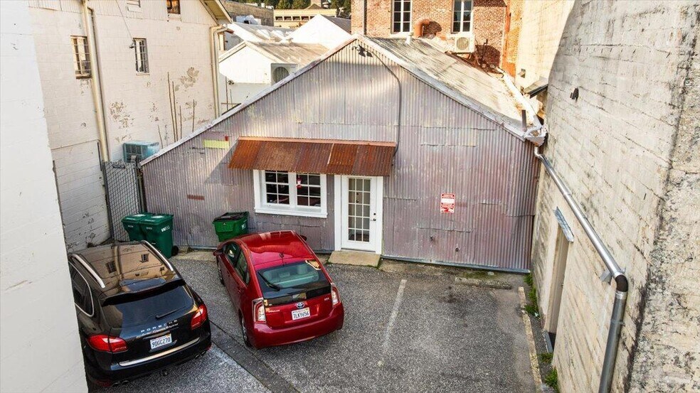 More Photos Of 107 W Main St, Grass Valley Storefront Retail Office For Sale