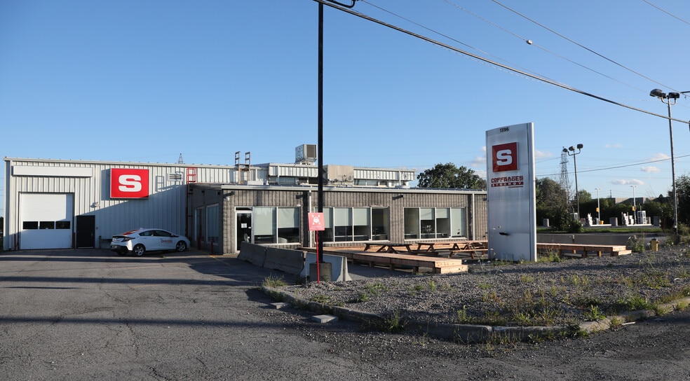 More Photos Of 1396 Windmill Ln, Ottawa Industrial For Sale