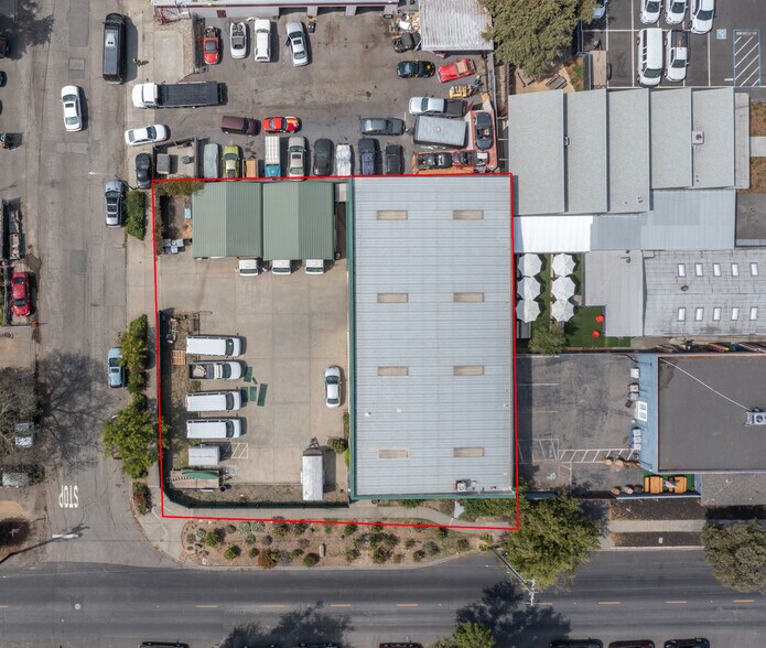 More Photos Of 603 California Blvd, Napa Warehouse For Lease