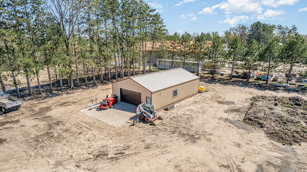 More Photos Of 13960 Lake Dr NE, Forest Lake Industrial For Sale