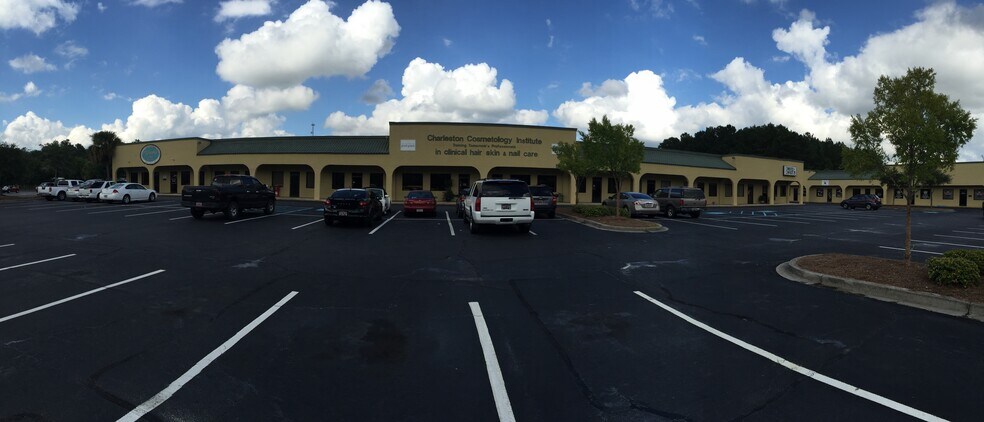 More Photos Of 8486 Dorchester Rd, Charleston Unknown For Lease