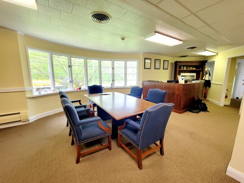 More Photos Of 550 W Main St, Boonton Office For Sale
