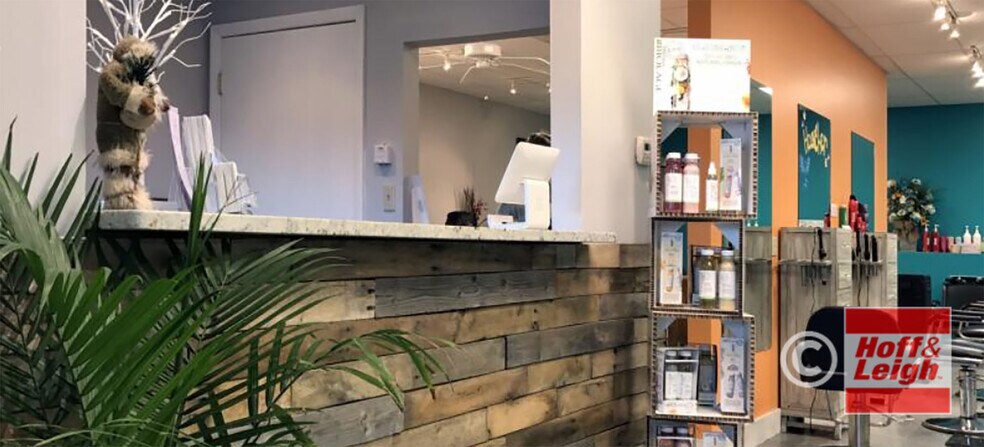 More Photos Of 8929 Oh-14, Streetsboro Storefront Retail Office For Sale