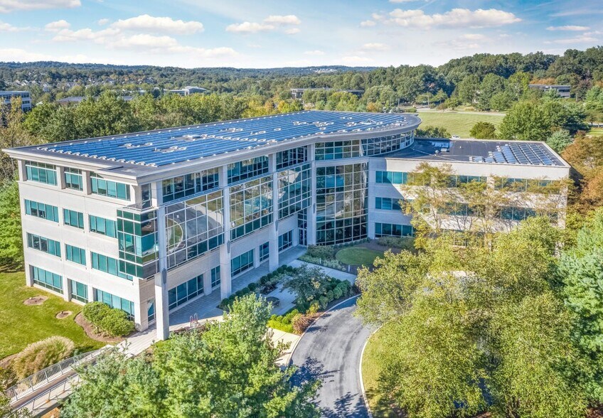 More Photos Of 505 Eagleview Blvd, Exton Unknown For Lease
