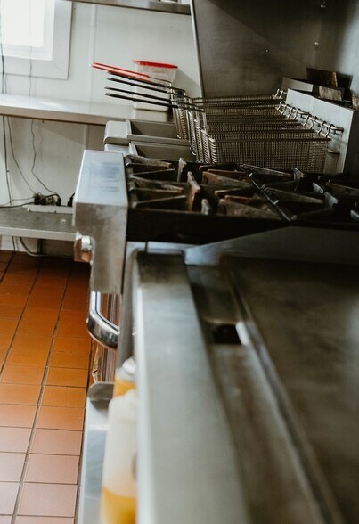 More Photos Of 2982 US Highway 63, Barronett Restaurant For Sale