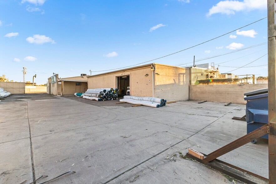 More Photos Of 9243 W Grand Ave, Peoria General Retail For Lease