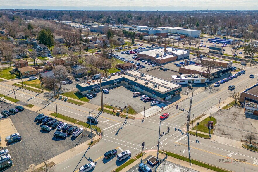 More Photos Of 4951-5001 Fairview Ave, Downers Grove General Retail For Sale