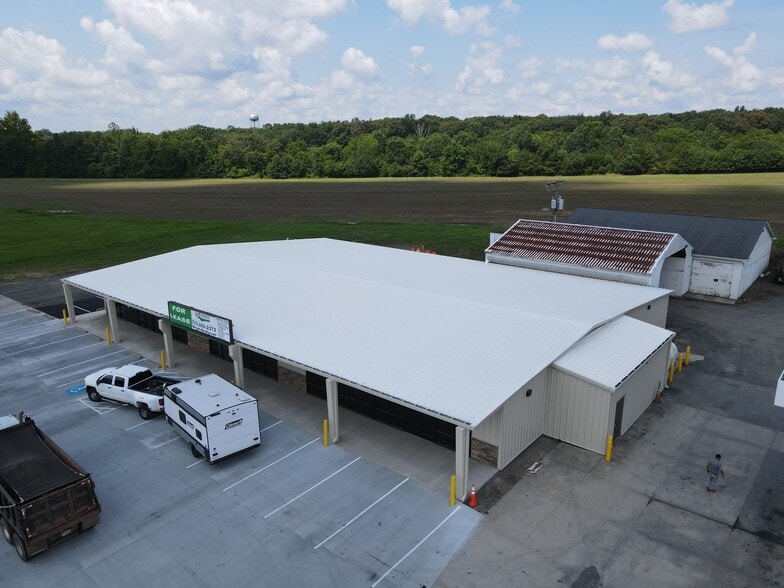 More Photos Of 3388-3400 Catlett Rd, Catlett Freestanding For Lease