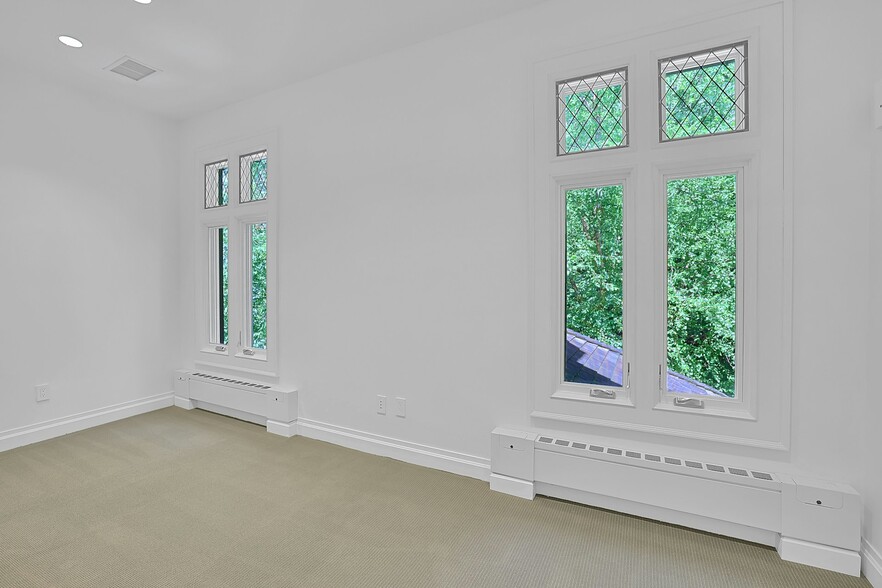 More Photos Of 20 Nazareth Way, Philipstown Specialty For Sale
