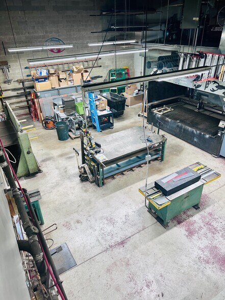 More Photos Of 34 Sullivan Rd, North Billerica Warehouse For Lease